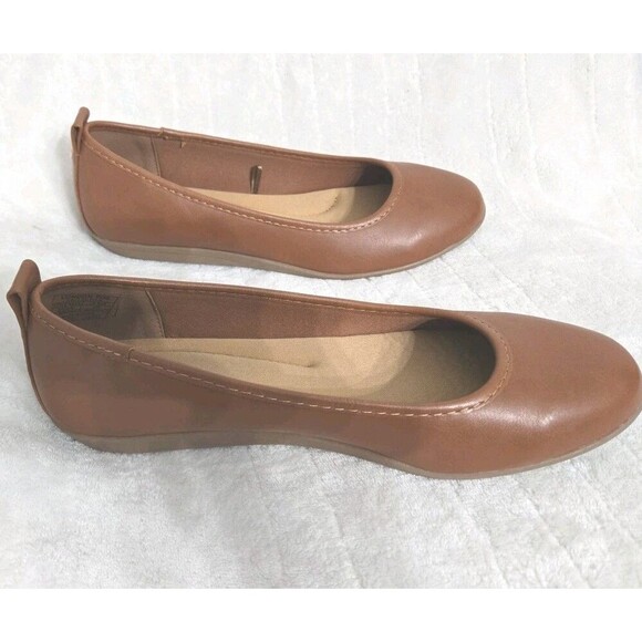 London Fog Ballet Flats Sz 10 Brown Comfortable Slip On Shoes Classic Minimalist - Picture 5 of 10